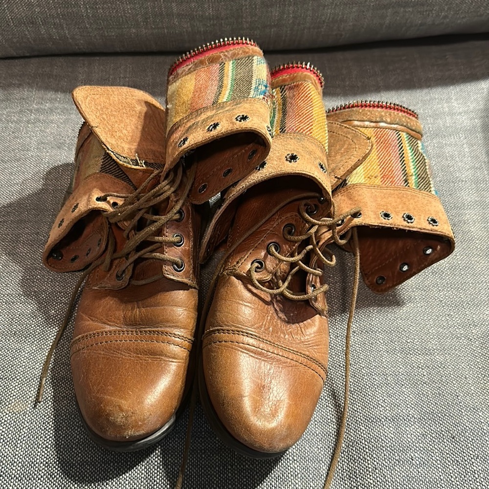 Steve Madden brown combat boots